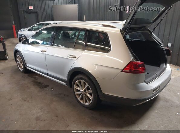 3VWH17AU8HM511388 2017 VOLKSWAGEN GOLF Silver უკანა მარცხენა
