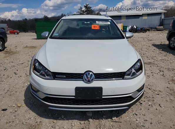 3VWH17AU8HM533438 2017 VOLKSWAGEN GOLF White Դիմացի տեսք
