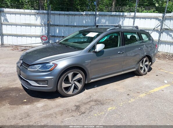 3VWH17AU8JM754205 2018 VOLKSWAGEN GOLF Gray Front left