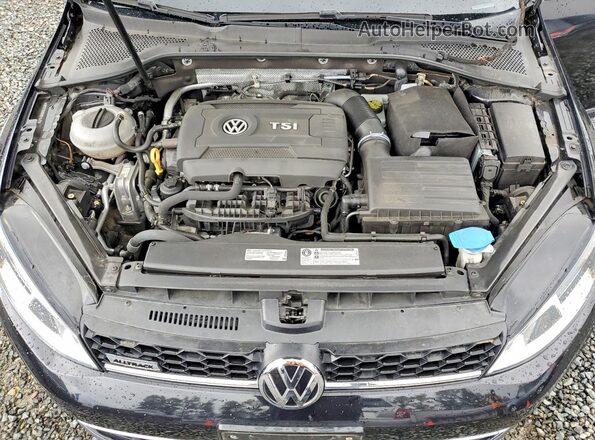 3VWH17AUXHM514258 2017 VOLKSWAGEN GOLF Black 
