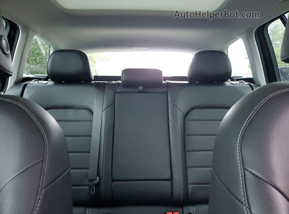 3VWH17AUXHM514258 2017 VOLKSWAGEN GOLF Black 
