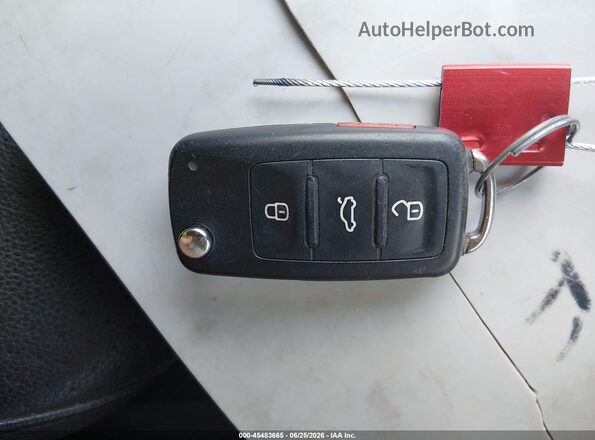 3VWL17AJ7HM266728 2017 VOLKSWAGEN JETTA White Widok deski rozdzielczej