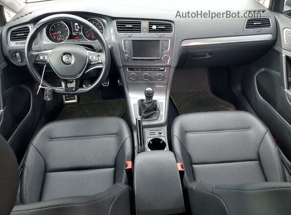 3VWM17AU9HM533205 2017 VOLKSWAGEN GOLF Серый 
