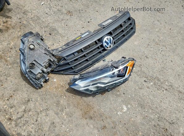 3VWN57BU7KM245066 2019 VOLKSWAGEN JETTA Silver 