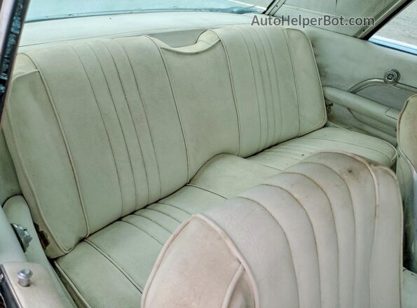 3Y83Z122522 1963 FORD THUNDERBIRD Синий Вид задних сидений