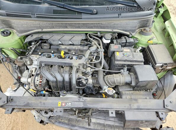 KMHRB8A38RU319186 2024 HYUNDAI VENUE Green 