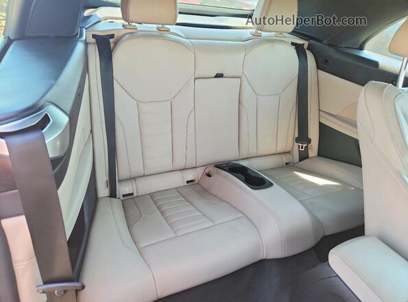 WBA23AT08NCK16652 2022 BMW 4 SERIES Бордовый Вид задней части салона