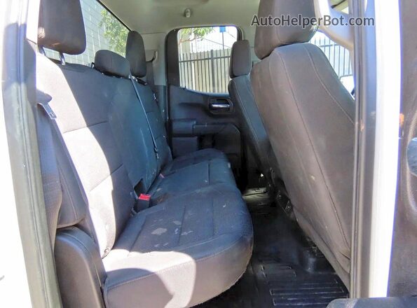 1GTRHAEK0PZ170235 2023 GMC SIERRA White Սալոնի դիմացի տեսք