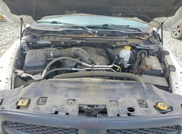 3C6JR6DT9KG505171 2019 RAM 1500 White 