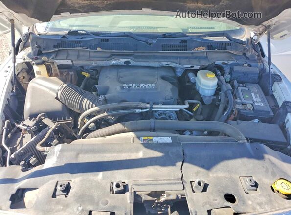 3C6UR5HJ5HG668019 2017 RAM 2500 White Շարժիչի բաժամունքի տեսք