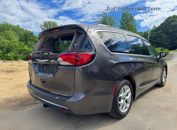 2C4RC1BG8HR803588 2017 CHRYSLER PACIFICA Gray 