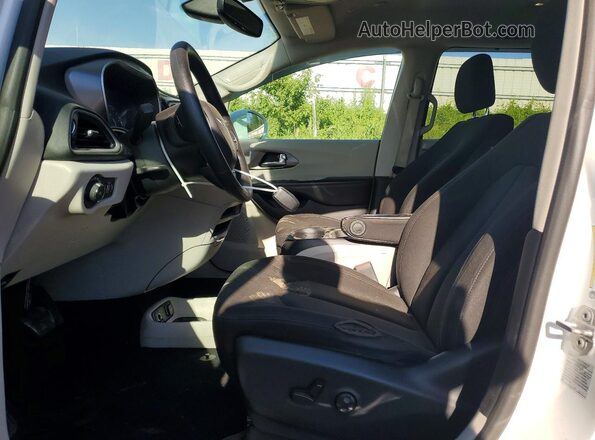 2C4RC1FG9LR136601 2020 CHRYSLER PACIFICA White Вид панелі приладів