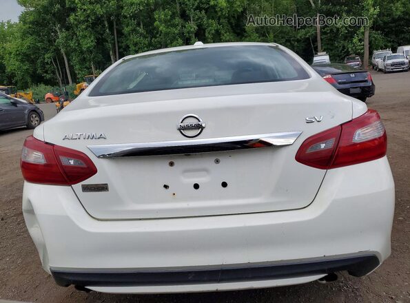 1N4AL3AP9JC235253 2018 NISSAN ALTIMA White წინა სალონის ხედი