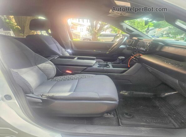 5TFKB5AB9SX047960 2025 TOYOTA TUNDRA White 