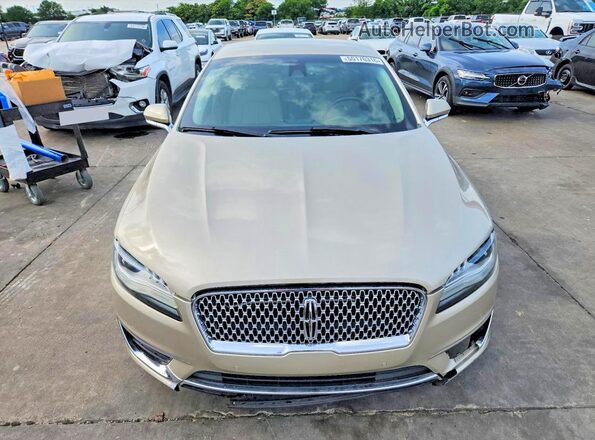 3LN6L5C99HR660604 2017 LINCOLN MKZ Beige 