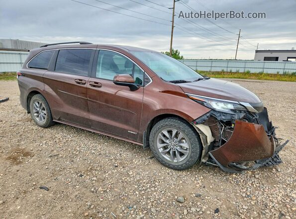 5TDKRKEC7MS023033 2021 TOYOTA SIENNA Brown 