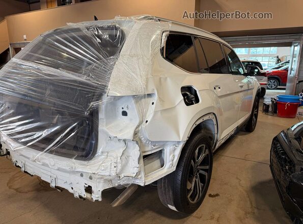 1V2BR2CA8PC533820 2023 VOLKSWAGEN ATLAS White 