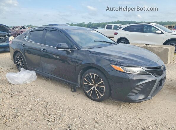 4T1B11HK1JU101975 2018 TOYOTA CAMRY Black Вид спереду
