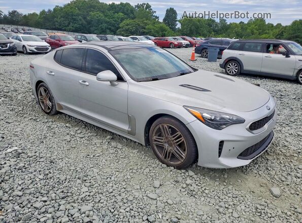 KNAE25LA6J6015292 2018 KIA STINGER Silver 