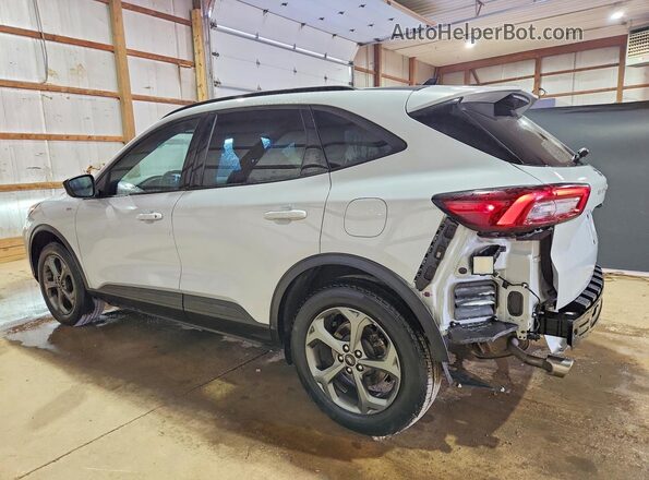 1FMCU9MN7TUA31041 2026 FORD ESCAPE Белый Задняя правая четверть