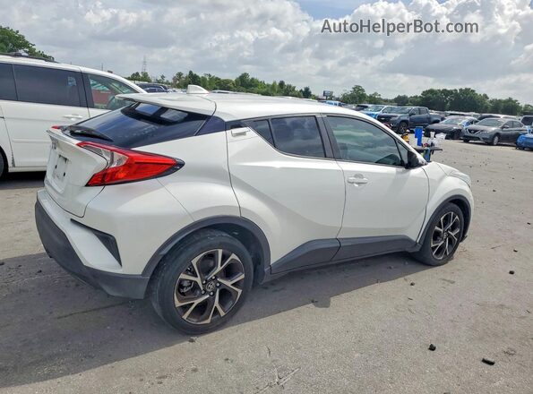 NMTKHMBX4MR124826 2021 TOYOTA C-HR White 