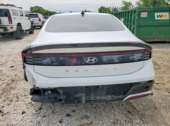 KMHL64JA8SA506551 2025 HYUNDAI SONATA White Սալոնի դիմացի տեսք
