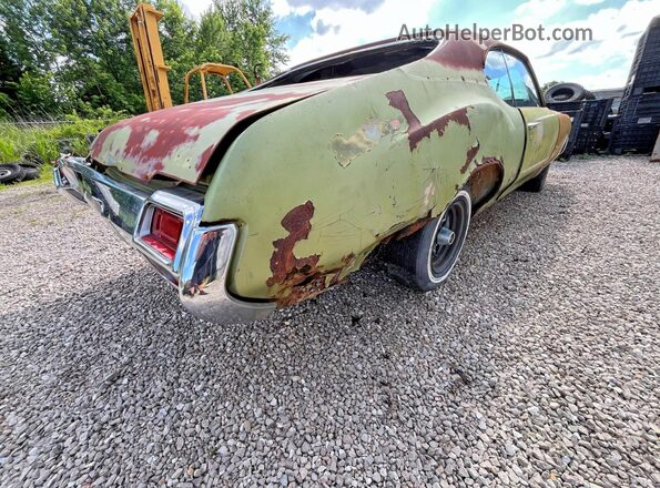 336871R159066 1971 OLDSMOBILE CUTLASS Зеленый Вид спереди
