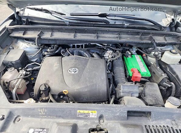 5TDBZRBH9NS577099 2022 TOYOTA HIGHLANDER Silver 