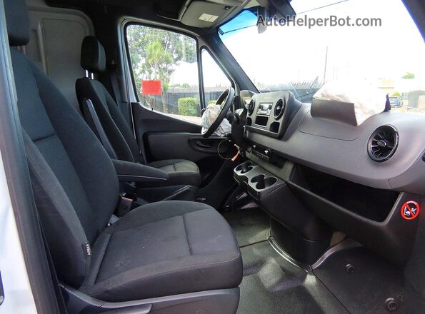 W1Y40CHY3MT057659 2021 MERCEDES-BENZ SPRINTER White Вид ззаду