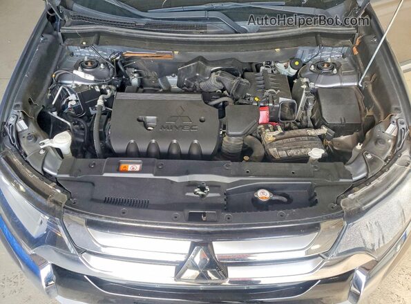 JA4AD2A31JJ002794 2018 MITSUBISHI OUTLANDER Gray 