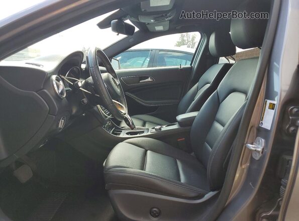 WDCTG4EBXGJ265288 2016 MERCEDES-BENZ GLA Gray 