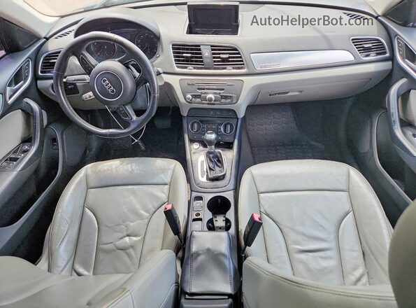 WA1JCCFSXHR006489 2017 AUDI Q3 Blue Instrument cluster view