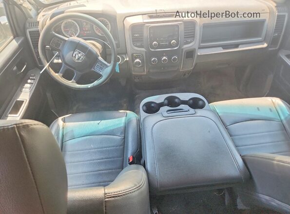 1C6RR6FG2KS603714 2019 RAM 1500 Белый Вид щитка приборов
