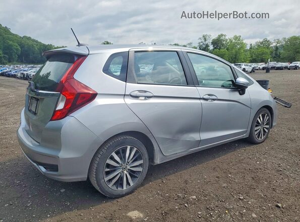 3HGGK5H92JM704662 2018 HONDA FIT Silver Передня права чверть
