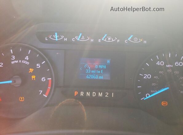 1FTBF2A62NEG45345 2022 FORD F250 White Вид задніх сидінь