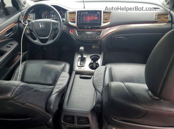 5FPYK2F66JB002673 2018 HONDA RIDGELINE Gray Dashboard view