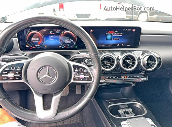 W1K3G4FB4LW046477 2020 MERCEDES-BENZ A Черный Вид задних сидений