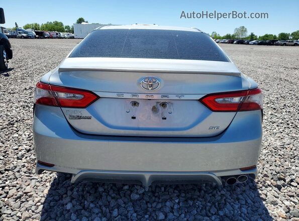 4T1B11HK2JU625247 2018 TOYOTA CAMRY Silver 