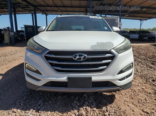 KM8J33A20HU519045 2017 HYUNDAI TUCSON White Հետևի տեսք