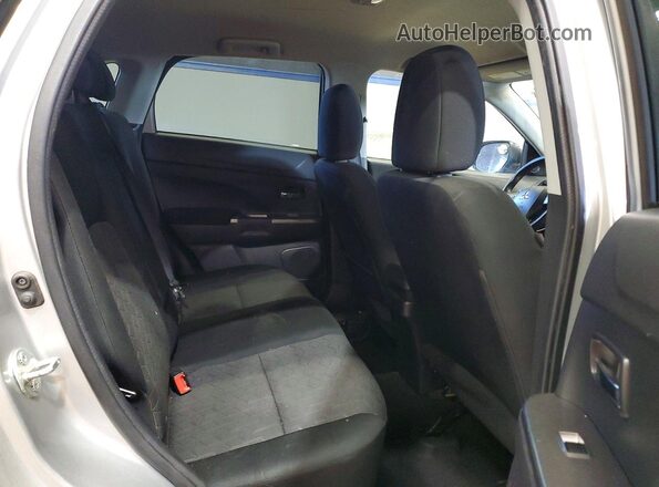 JA4ARUAU9MU022686 2021 MITSUBISHI OUTLANDER Silver 
