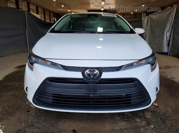 5YFB4MDE3RP132800 2024 TOYOTA COROLLA Белый 