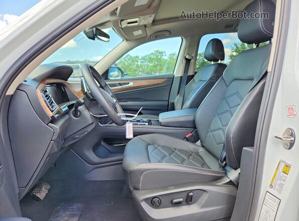 1V2KR2CA5SC574415 2025 VOLKSWAGEN ATLAS White 