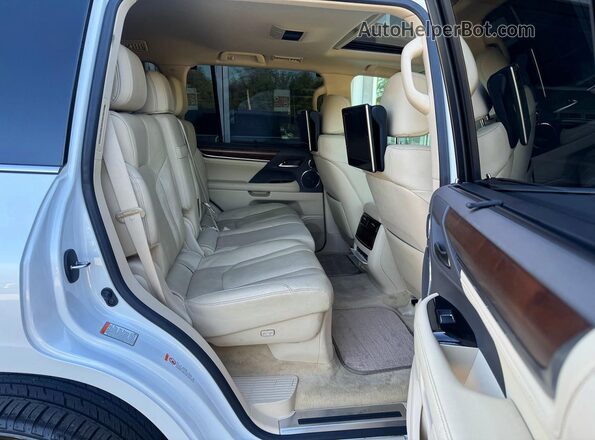 JTJHY7AX3G4213685 2016 LEXUS LX White 