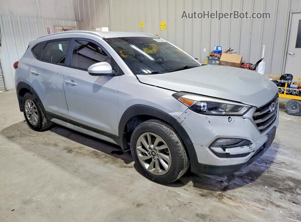 KM8J33A47HU376323 2017 HYUNDAI TUCSON Silver Вид спереду