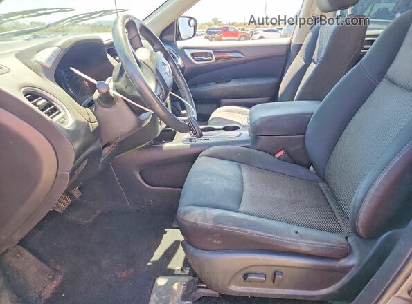 5N1DR2MN6HC901985 2017 NISSAN PATHFINDER Charcoal Widok deski rozdzielczej