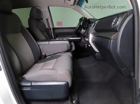 5TFEM5F19GX107282 2016 TOYOTA TUNDRA White Вид ззаду