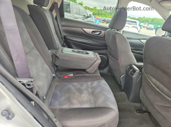 KNMAT2MTXGP594688 2016 NISSAN ROGUE Silver 