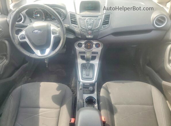 3FADP4BJ9GM112254 2016 FORD FIESTA Gray Սարքավորումների վահանակի տեսք