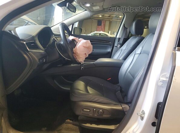 5GAEVAKW2MJ267530 2021 BUICK ENCLAVE White Widok deski rozdzielczej