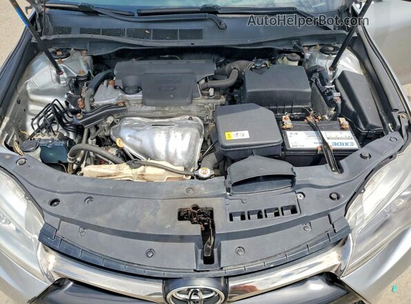 4T1BF1FK5HU316371 2017 TOYOTA CAMRY Серебряный 